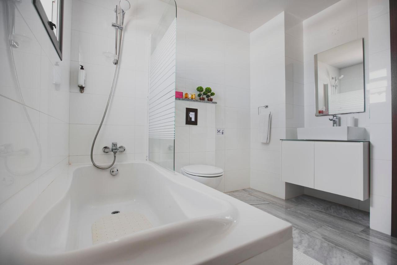 Apartmanhotel Caprice Kosher Néo Horió